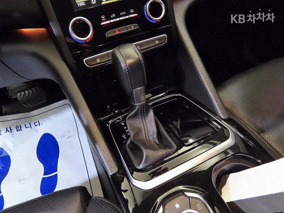 Рено Корея SM62.0 GDe LE Стандартен - 12