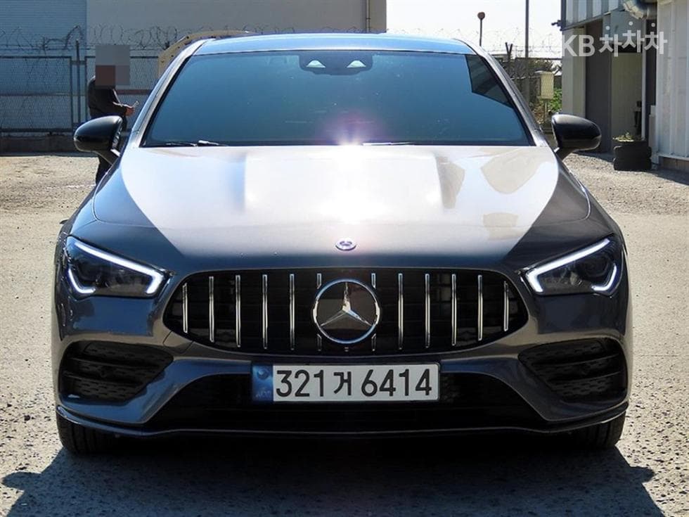 Mercedes-Benz CLA-Class (C118) CLA 250 4MATIC - Image 2