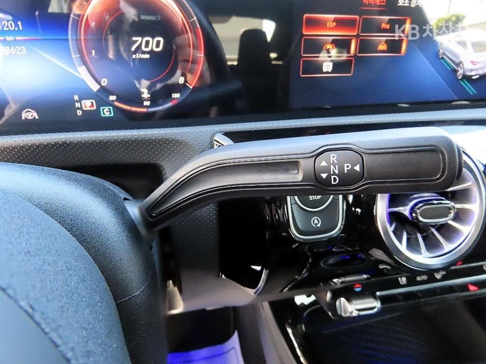 (321ger6414)Mercedes-Benz CLA-Class(C118)CLA 250 4MATIC - 10