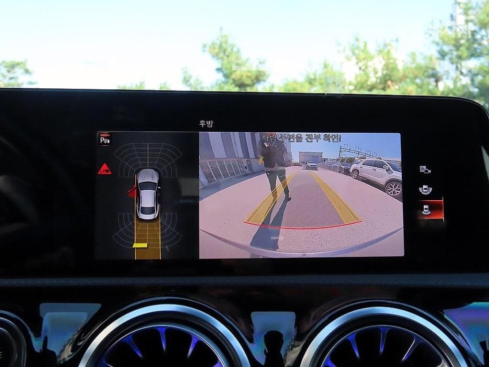 (321ger6414)Mercedes-Benz CLA-Class(C118)CLA 250 4MATIC - 15