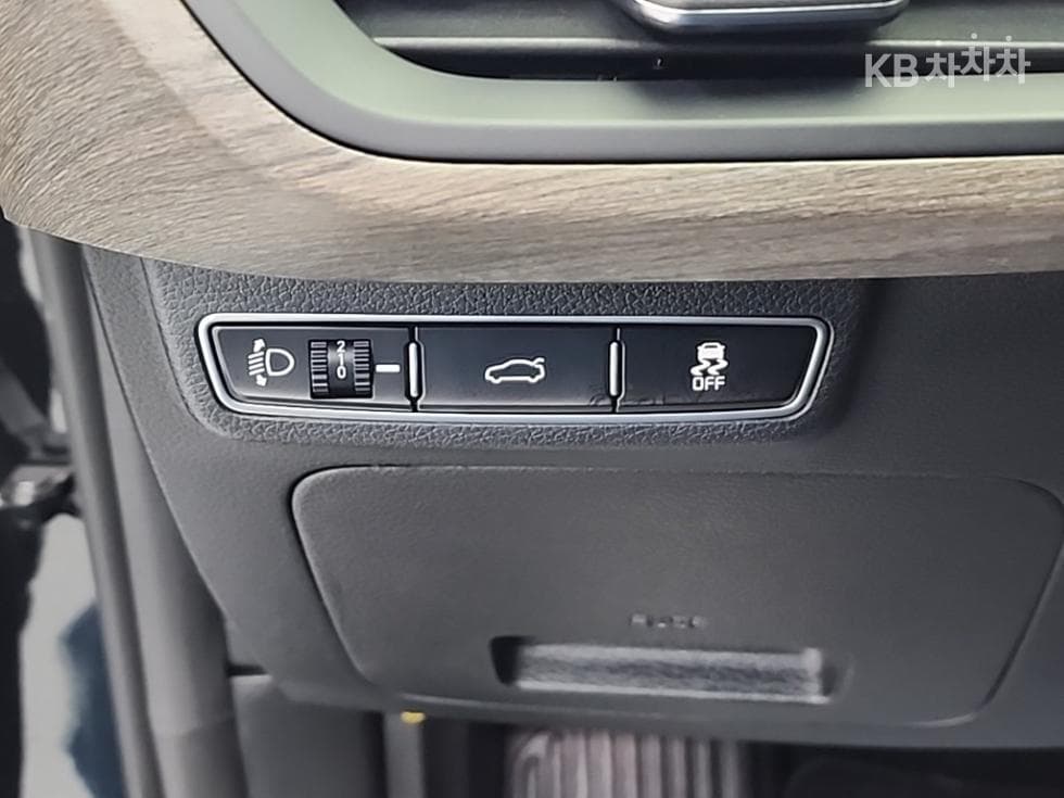 (103da2744)Kia K82.5 Gasoline Noblesse Lite - 18