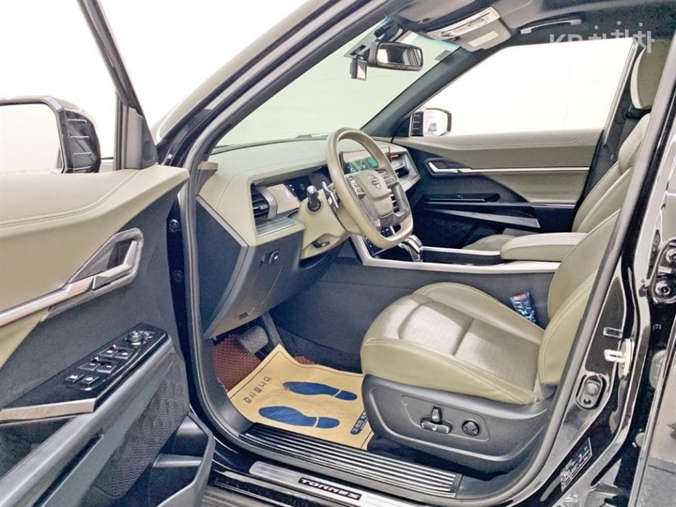 (1129023)KG Mobility Torres (J100)1.5 GDI Turbo T7 - 10