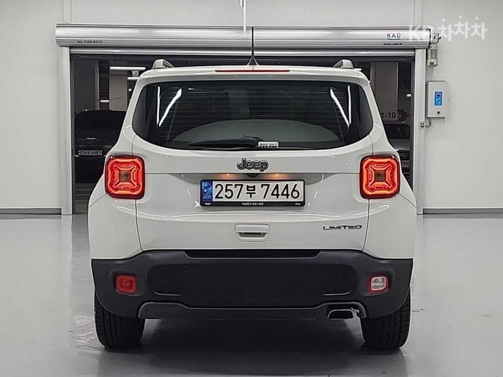 Jeep Renegade 2.4 Limited FWD - Image 3