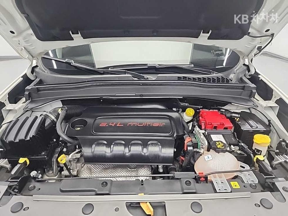 (257Part 7446)Jeep Renegade2.4 Limited FWD - 5