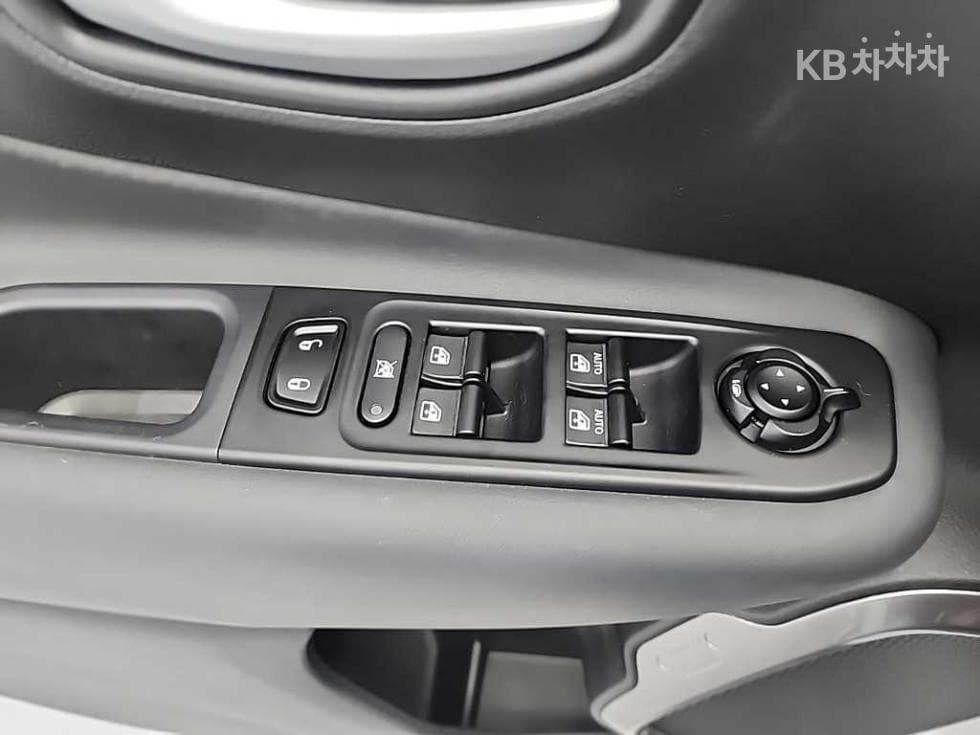 (257Part 7446)Jeep Renegade2.4 Limited FWD - 15