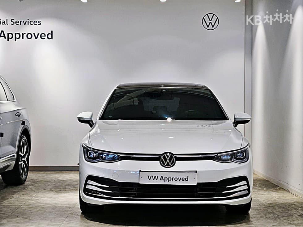 Volkswagen The Golf 8(MK8) 2.0 TDI Prestige - Image 1