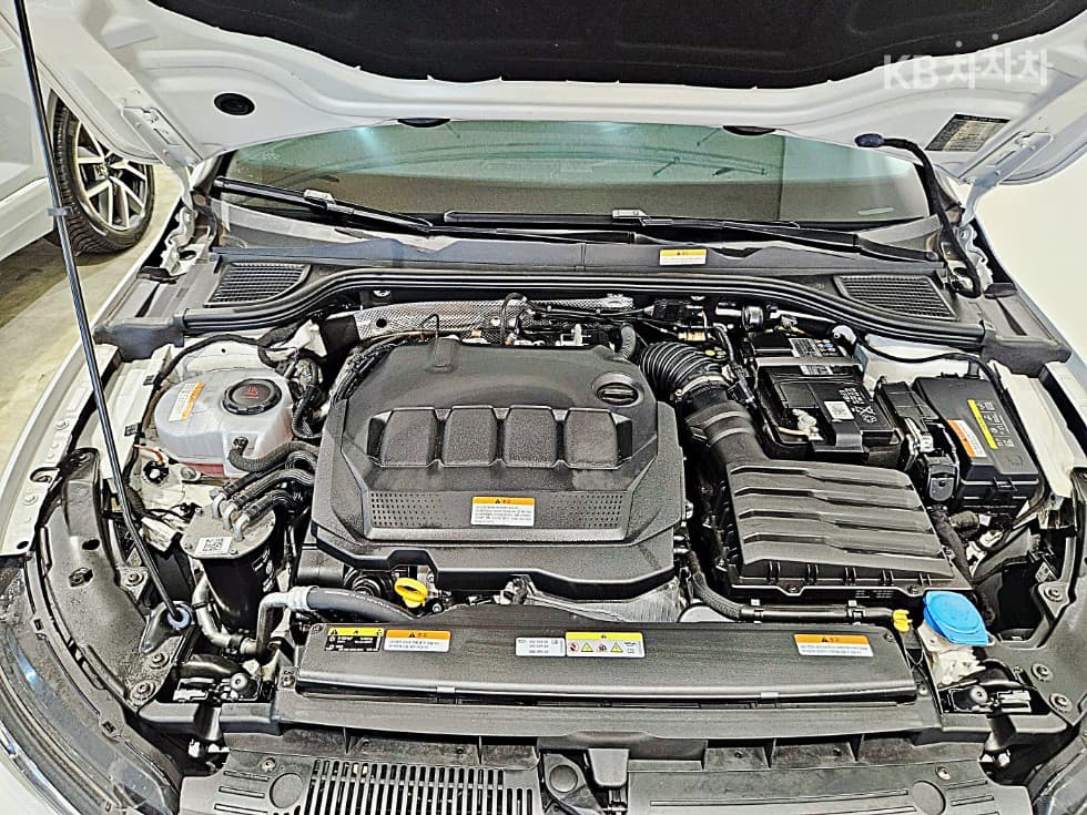 (361 of 7327)Volkswagen The Golf 8(MK8)2.0 TDI Prestige - 6