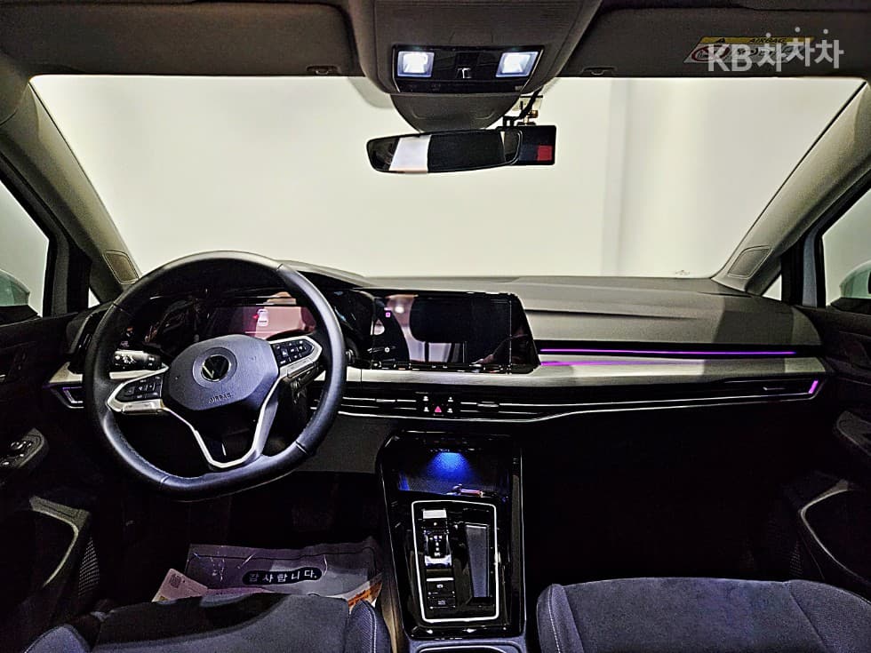 (361 of 7327)Volkswagen The Golf 8(MK8)2.0 TDI Prestige - 13