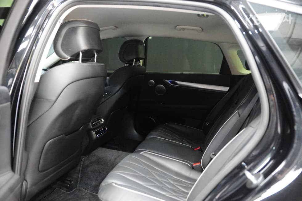 (236L7826)Genesis G80(RG3)2.5 T-GDi AWD - 17