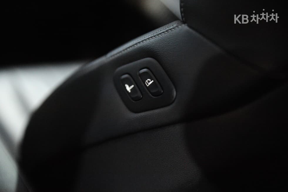 (236L7826)Genesis G80(RG3)2.5 T-GDi AWD - 21