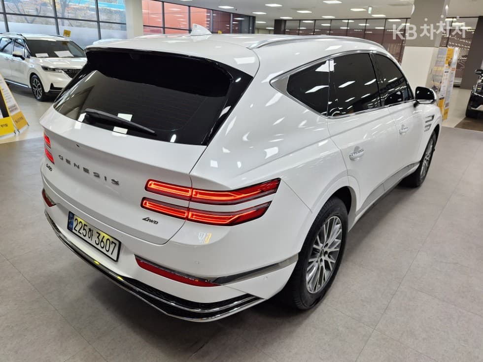 (225h3607)genesis gv802.5 turbo gasoline awd - 6