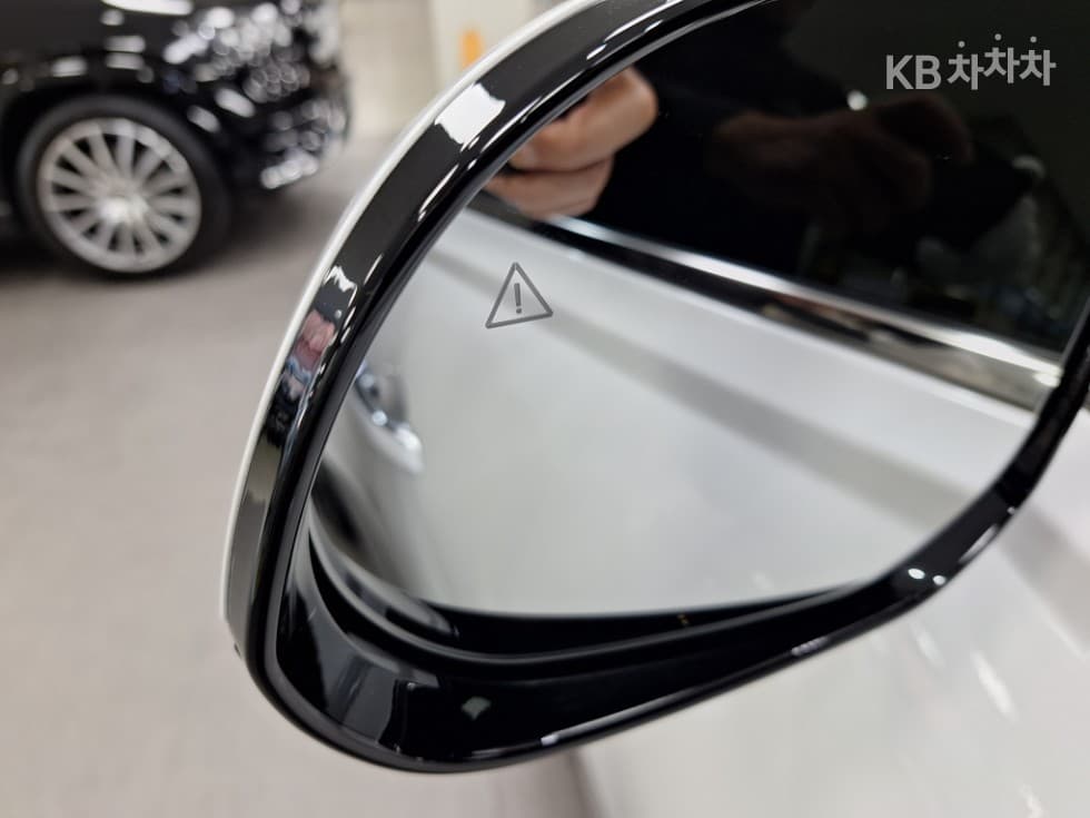 (225h3607)genesis gv802.5 turbo gasoline awd - 11