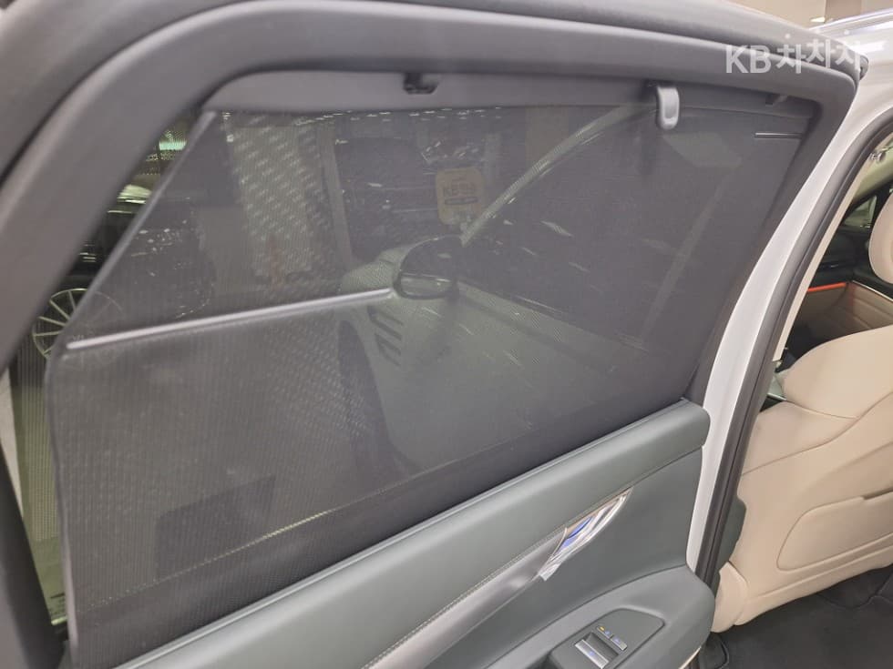 (225h3607)genesis gv802.5 turbo gasoline awd - 24