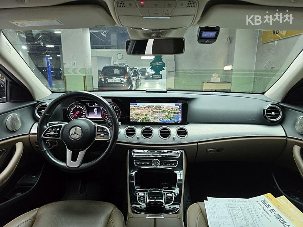 Mercedes-Benz Нов E-КласE300 Авангард W212 - 7