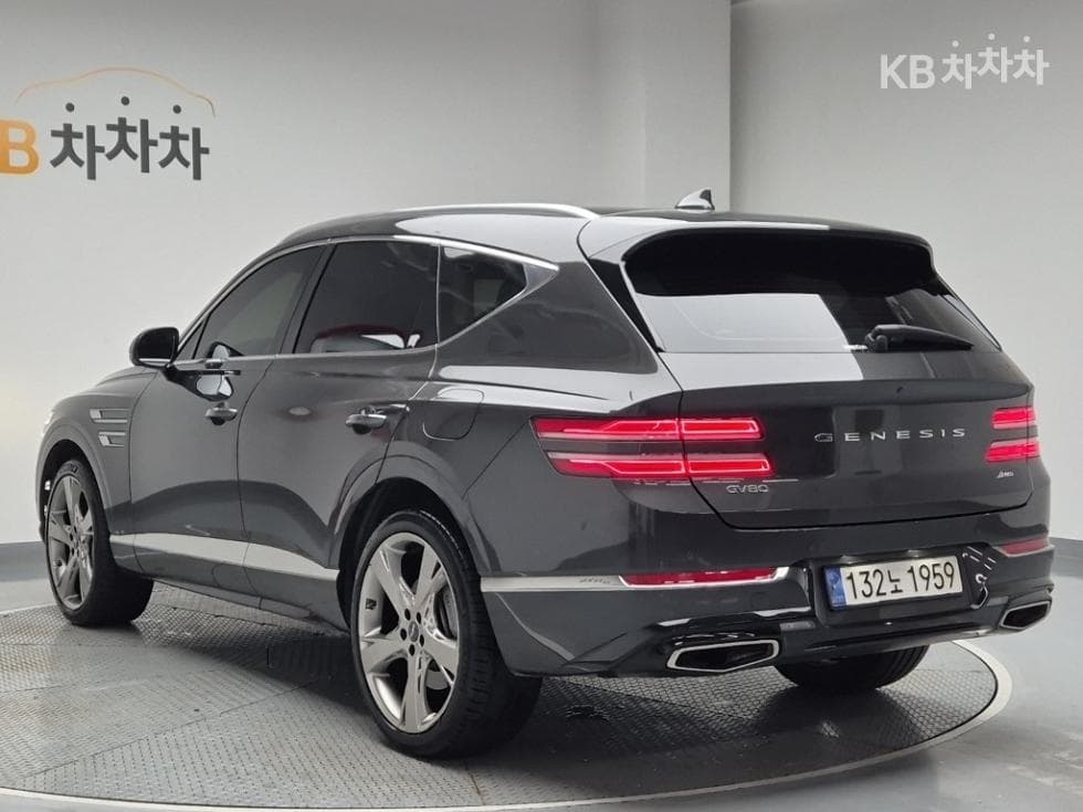 Genesis GV802.5 Turbo Gasoline AWD - 2