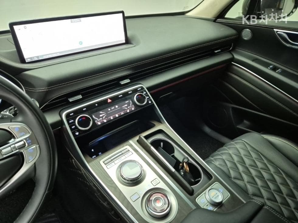 Genesis GV802.5 Turbo Gasoline AWD - 10