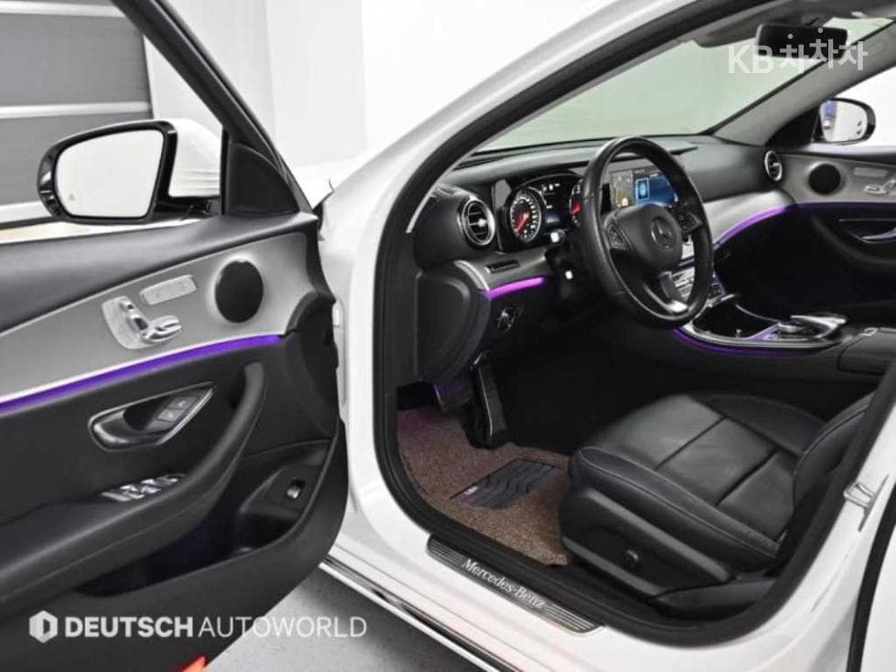 Mercedes-Benz E-Клас (W213)E200 Avantgarde - 11