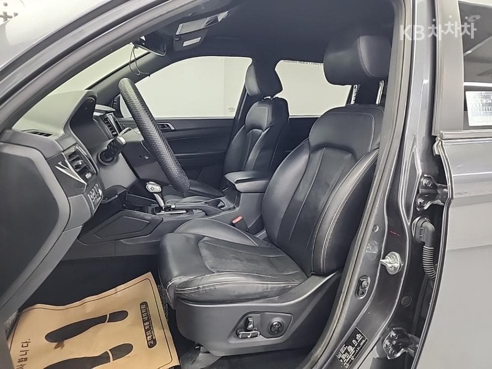 (90O2622)KG Mobility Rexton Sport 2.2 4WD Prestige - 11