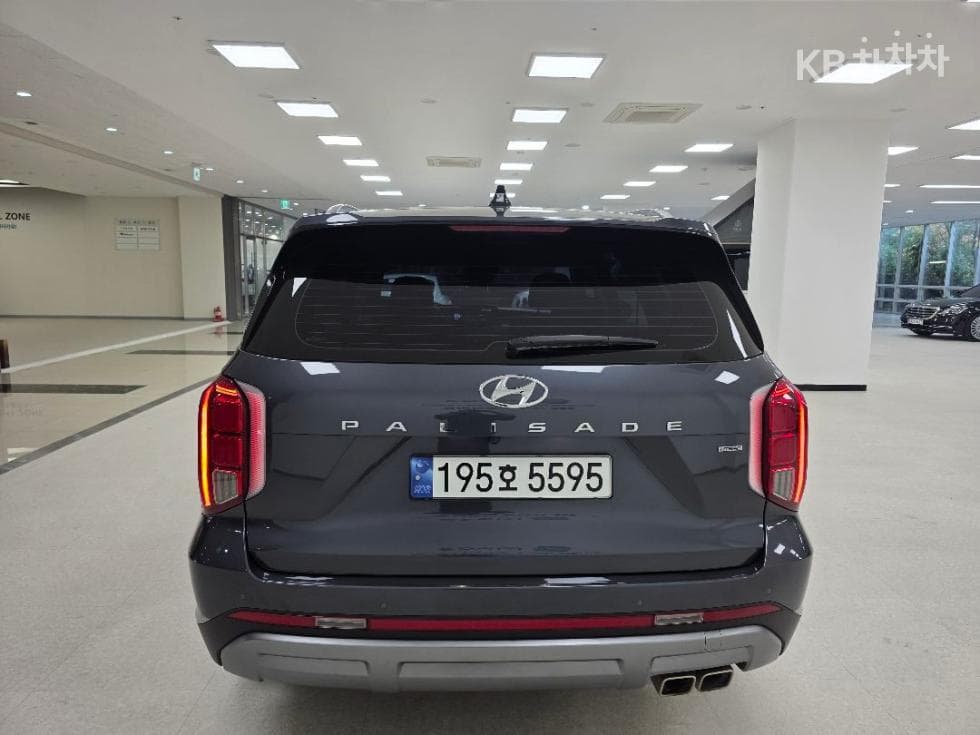 Hyundai The New Palisade 3.8 Petrol 4WD Prestige - Image 3