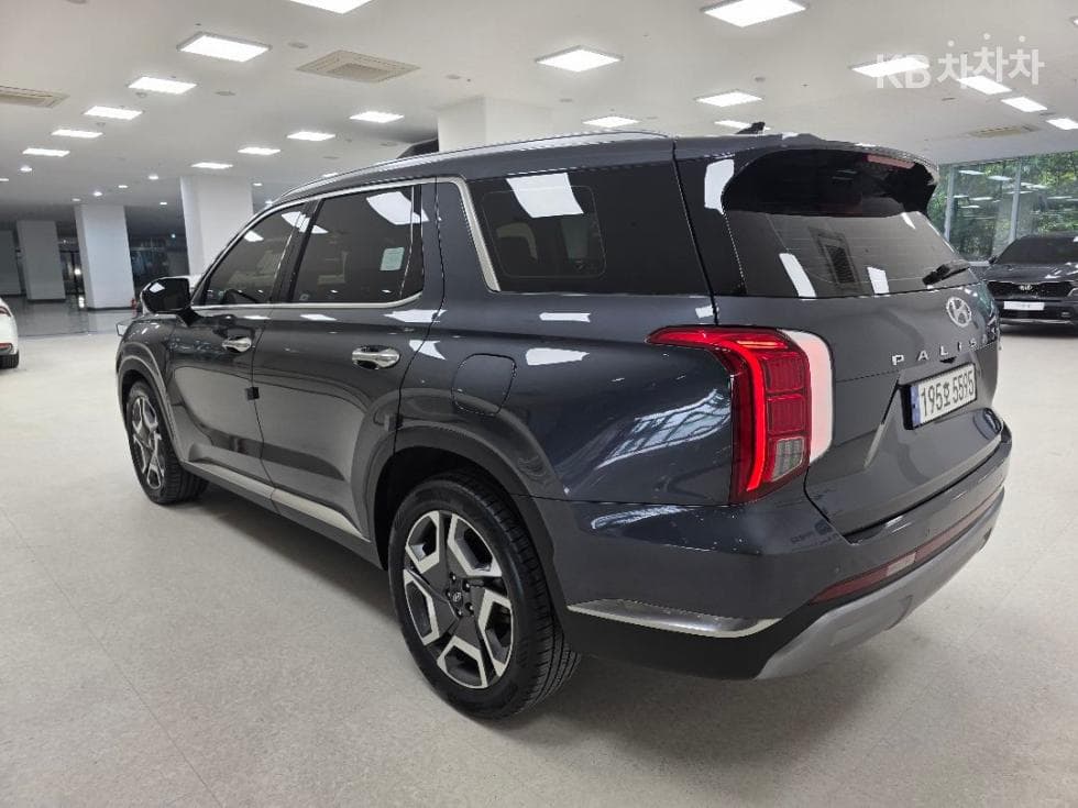 Hyundai The New Palisade 3.8 Petrol 4WD Prestige - Image 4