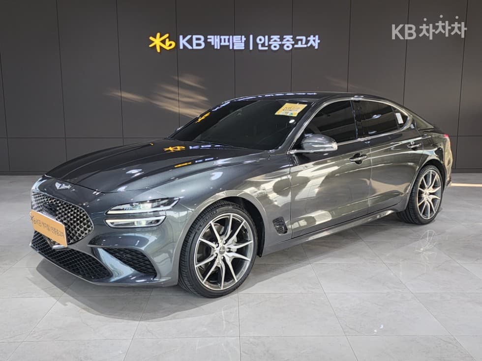 Genesis The New (facelift) G70 2.0T Standard - Image 1
