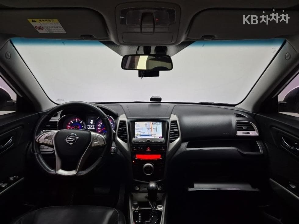 КейДжи Мобилити ТиволиДизел LX Стандартен - 7