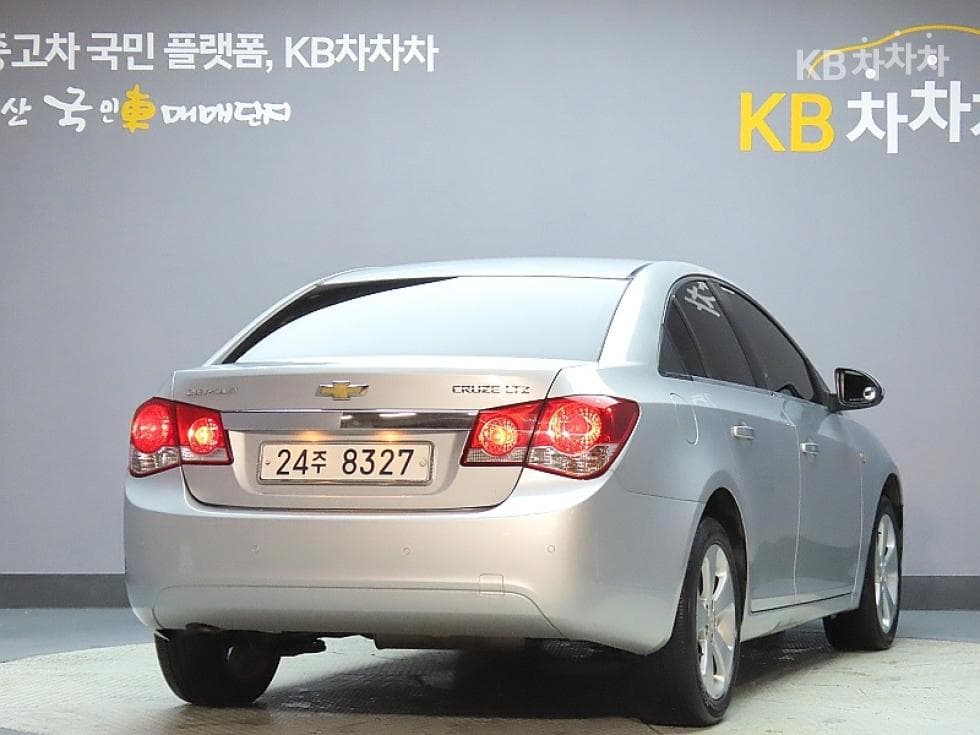 GM Korea Lacetti Premiere1.8 CDX ID High-end Type - 2