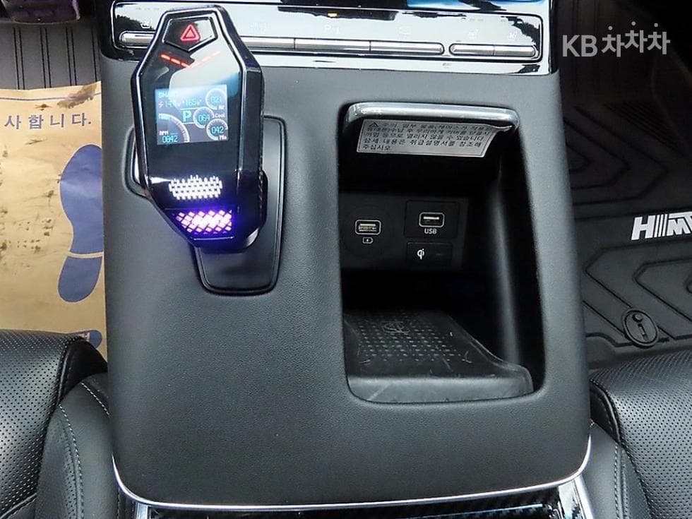 Хюндай The New (фейслифт) Grandeur (Azera)2.5 Premium - 10