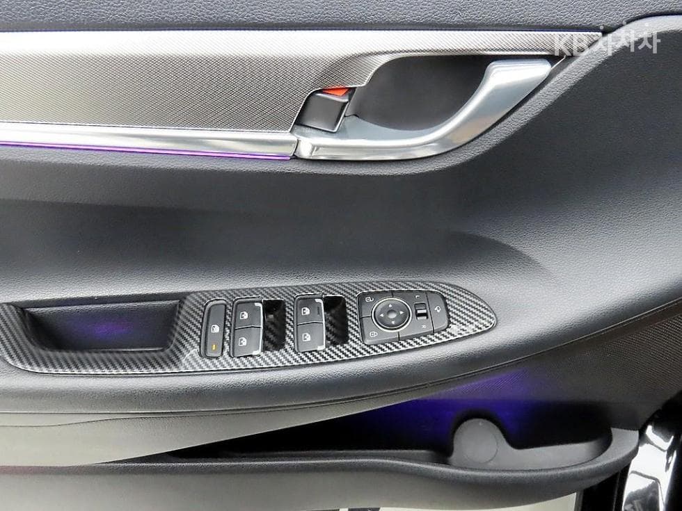 Хюндай The New (фейслифт) Grandeur (Azera)2.5 Premium - 11