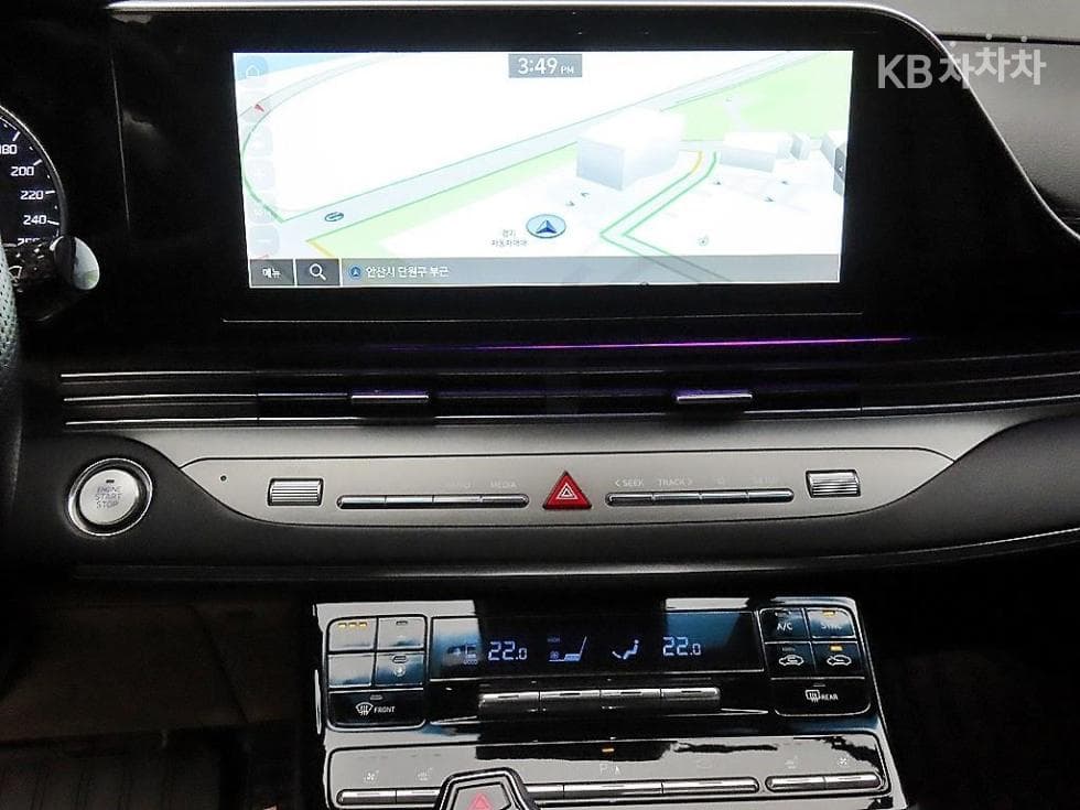 Хюндай The New (фейслифт) Grandeur (Azera)2.5 Premium - 14