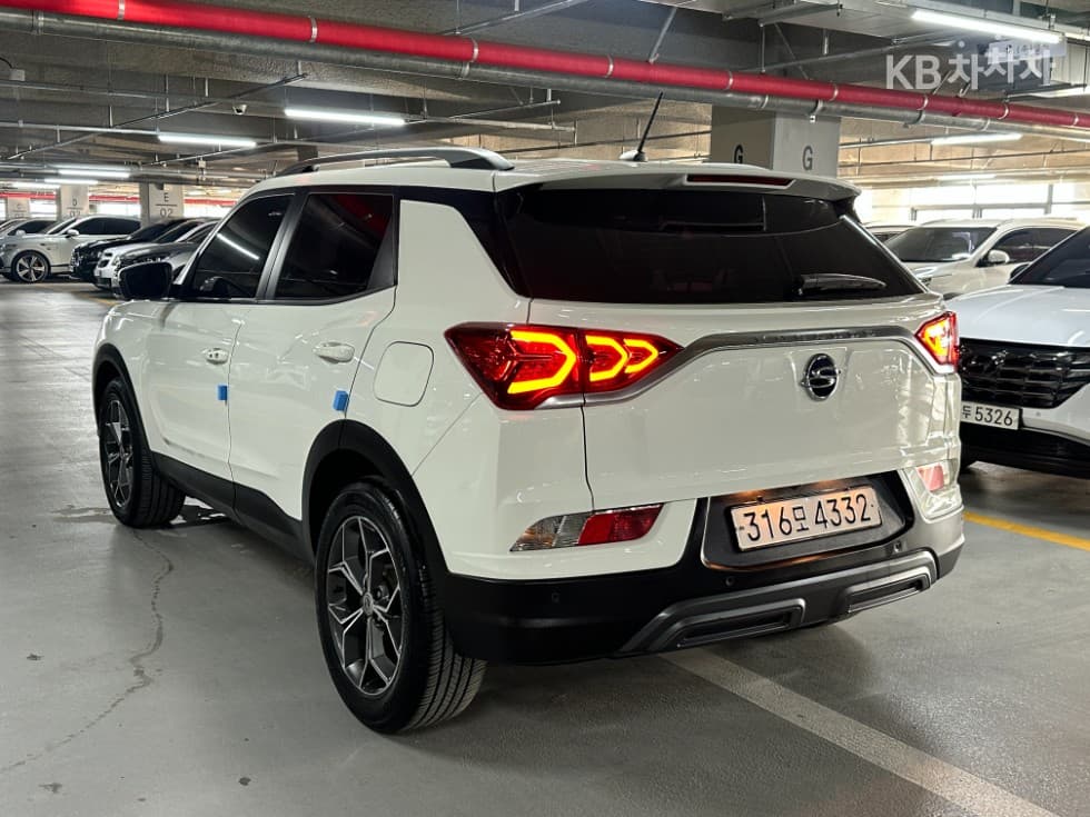 КейДжи Мобилити 뷰티플 코란도1.5 GDi Turbo 2WD C5 Plus - 3