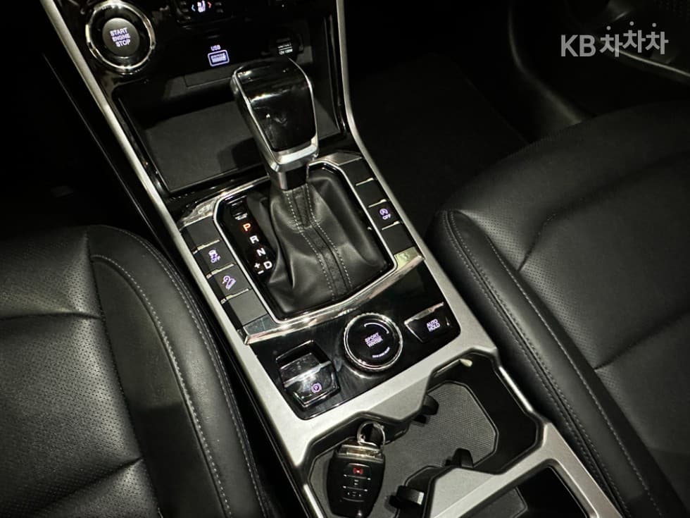 КейДжи Мобилити 뷰티플 코란도1.5 GDi Turbo 2WD C5 Plus - 13