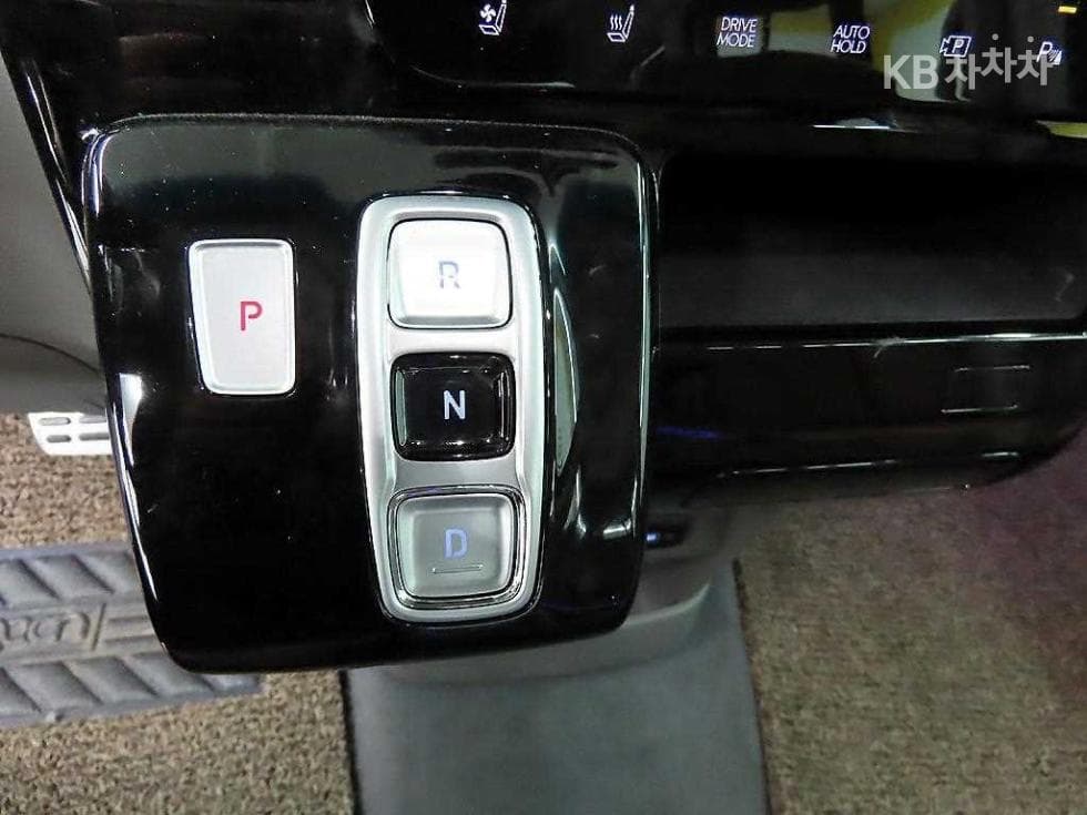 Hyundai Staria Lounge 캠퍼Camper 4 AWD Prestige - 10