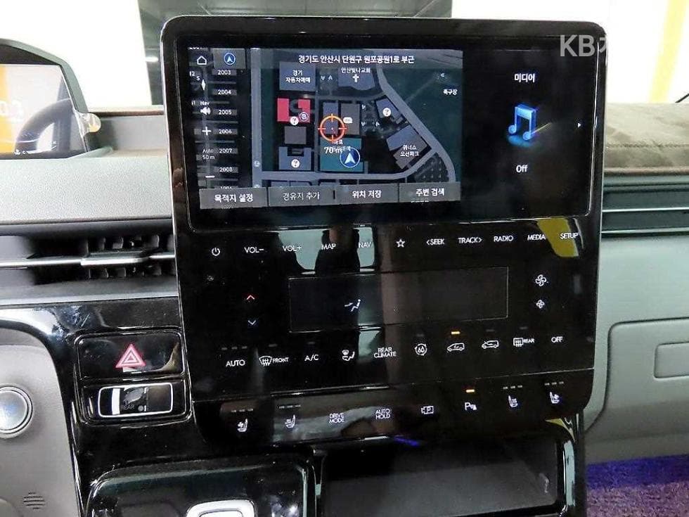 Hyundai Staria Lounge 캠퍼Camper 4 AWD Prestige - 14
