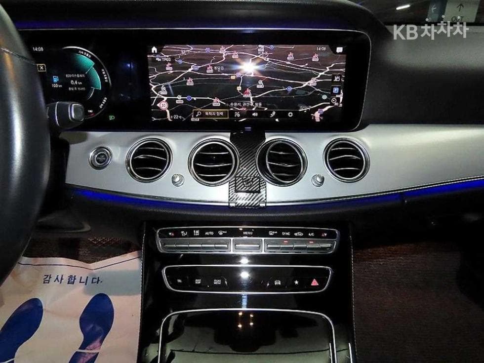 Mercedes-Benz E-Клас (W213)E250 Avantgarde - 11