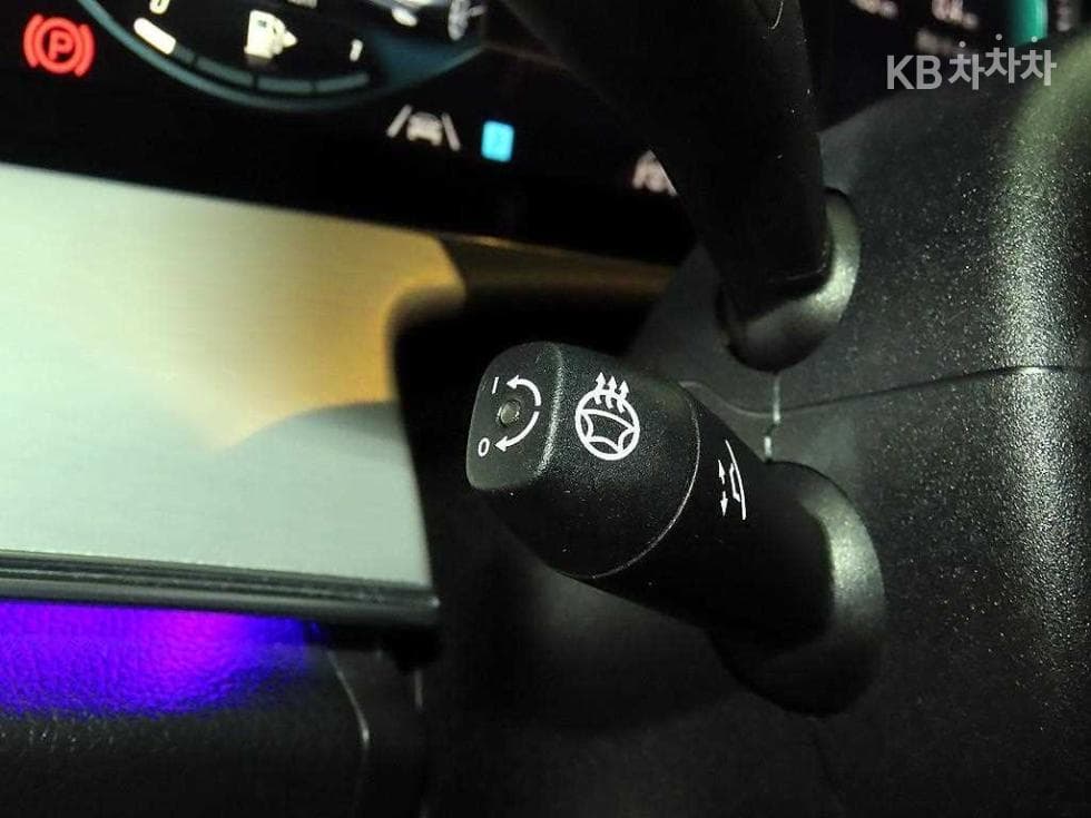 Mercedes-Benz E-Клас (W213)E250 Avantgarde - 15