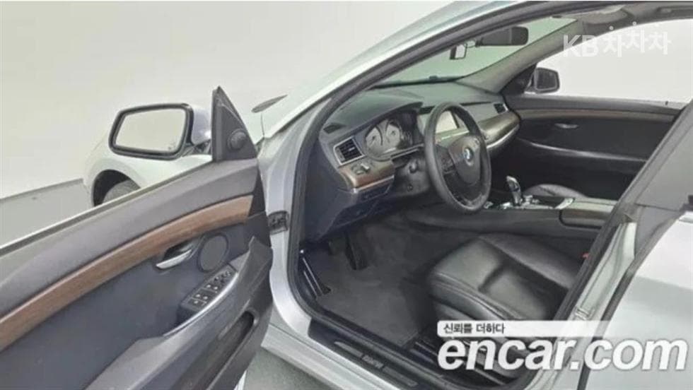 BMW Gran TurismoGT 35i F07 - 10