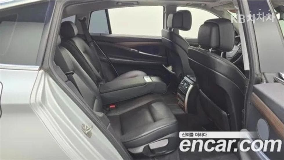 BMW Gran TurismoGT 35i F07 - 12