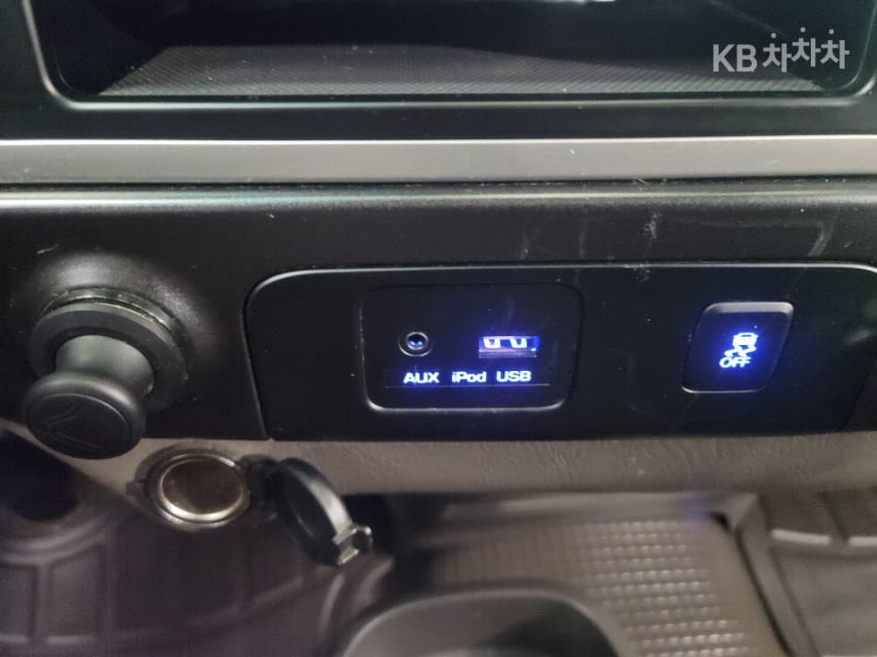 Хюндай Porter 2Удължено междуосие Super Cab CRDi SUP Висок клас - 16