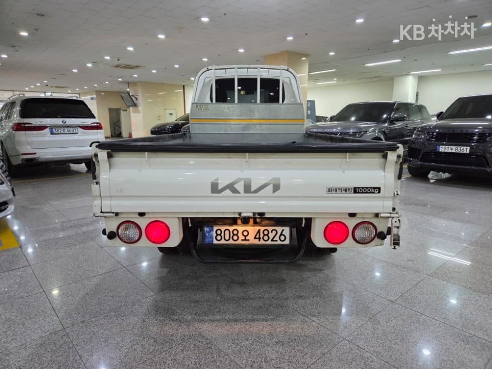 Киа The New (фейслифт) Бонго 3 (лек)1 тон Королевска кабина LPI Удължено междуосие 2WD GL - 4