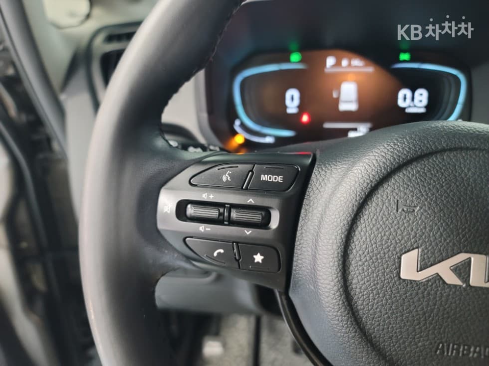 Киа The New (фейслифт) Киа Рей (ван)1.0 Бензин Престиж - 10