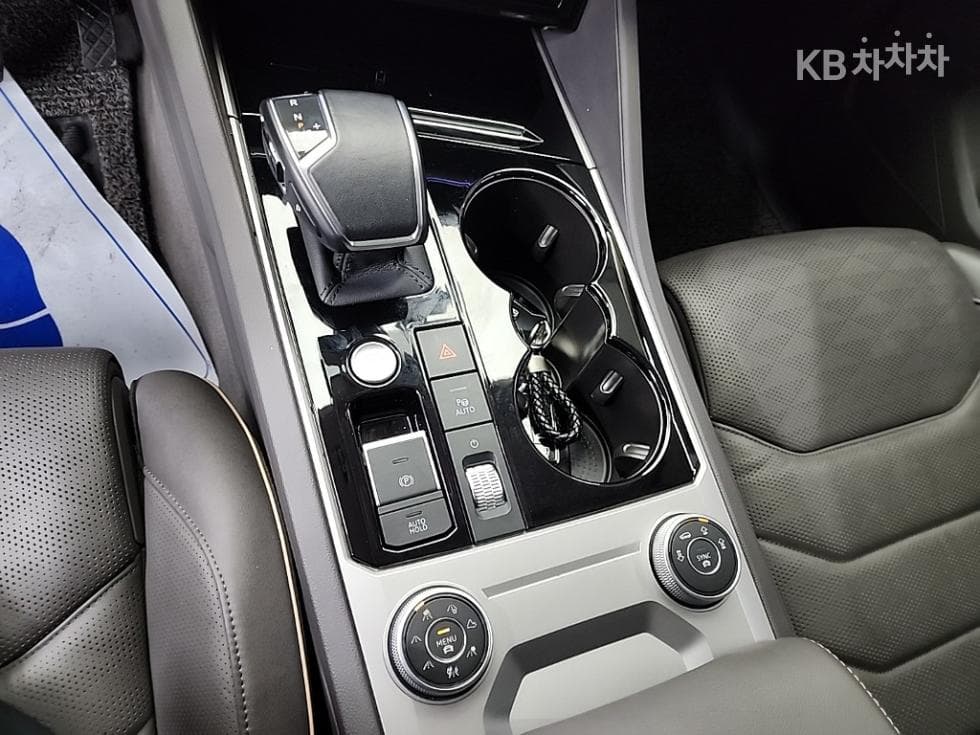 (2161541)Volkswagen Touareg 3.0 TDI Prestige - 8