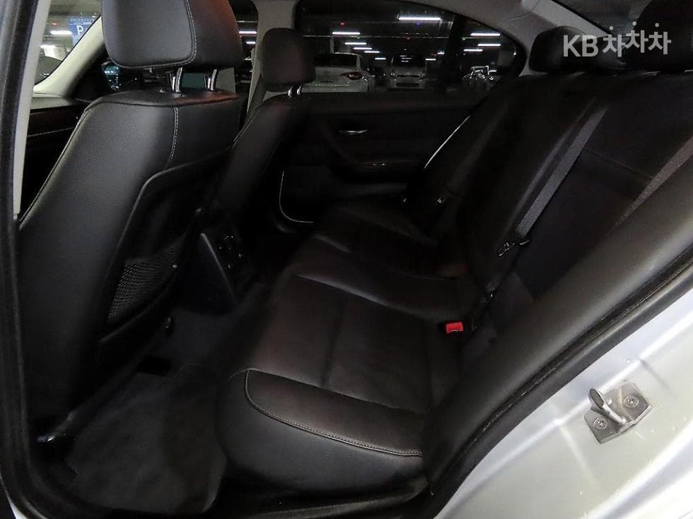 BMW Нов3 Серия320d E90 - 7