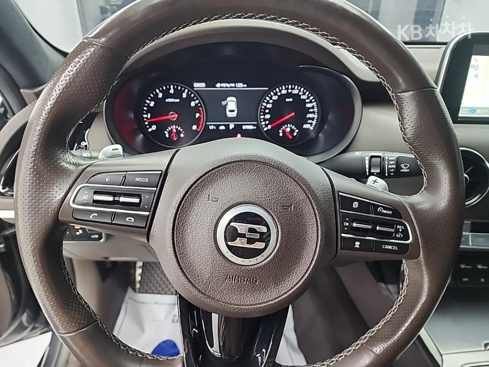 Киа Stinger3.3 Турбо 4x4 GT - 9