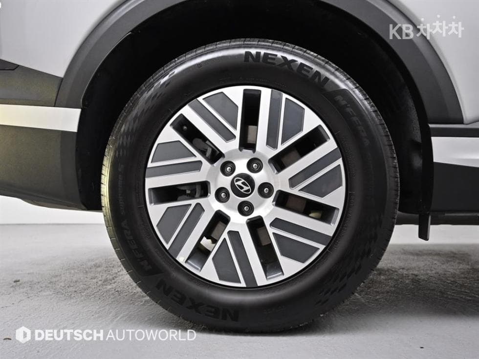 Хюндай Ди Всеново Palisade Хибрид2.5L бензин Турбо 4x4 9-местен Престиж - 5