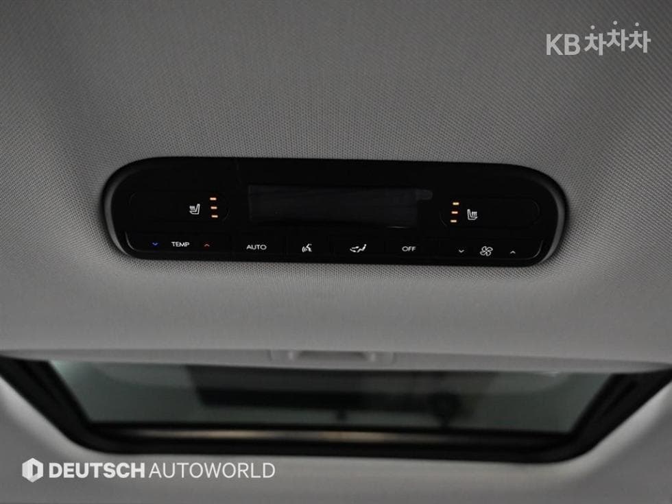 Хюндай Ди Всеново Palisade Хибрид2.5L бензин Турбо 4x4 9-местен Престиж - 16