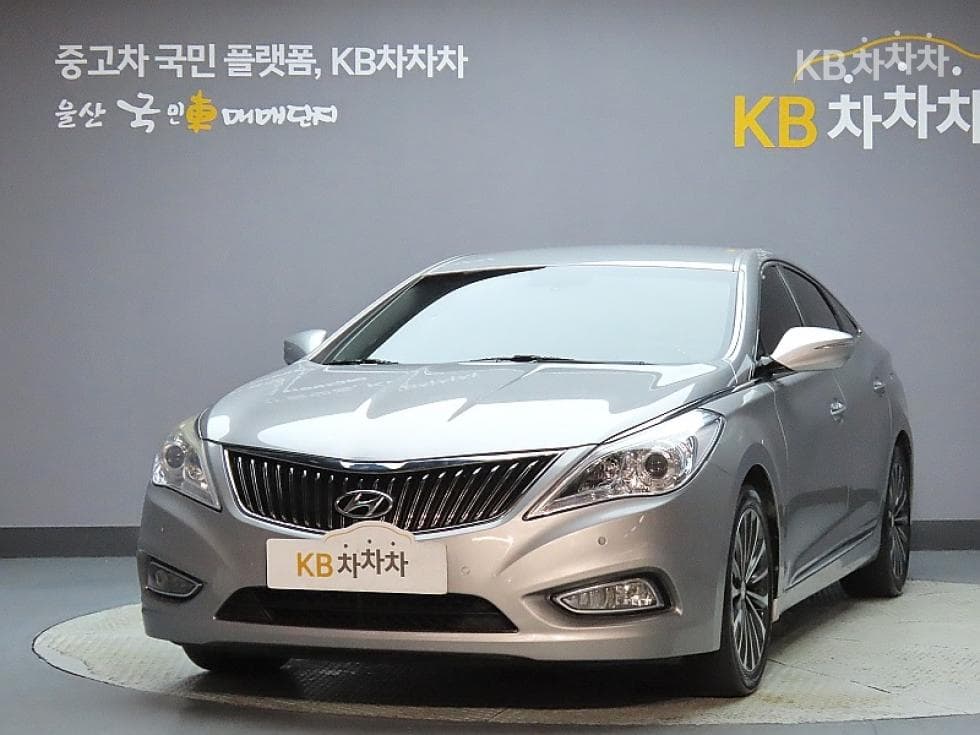 Hyundai Grandeur (Azera)HG HG240 Modern - Image 1