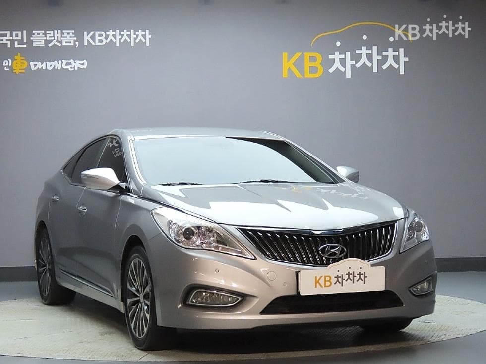 Hyundai Grandeur (Azera)HGHG240 Modern - 3