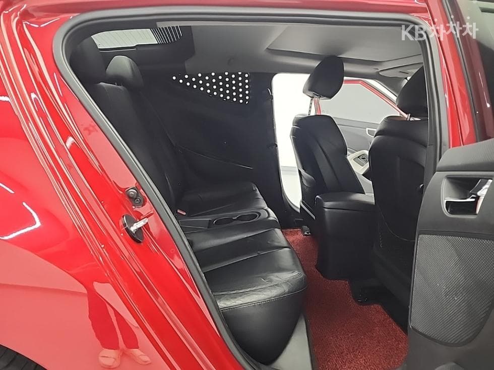 Хюндай ВелесторExtreme - 12