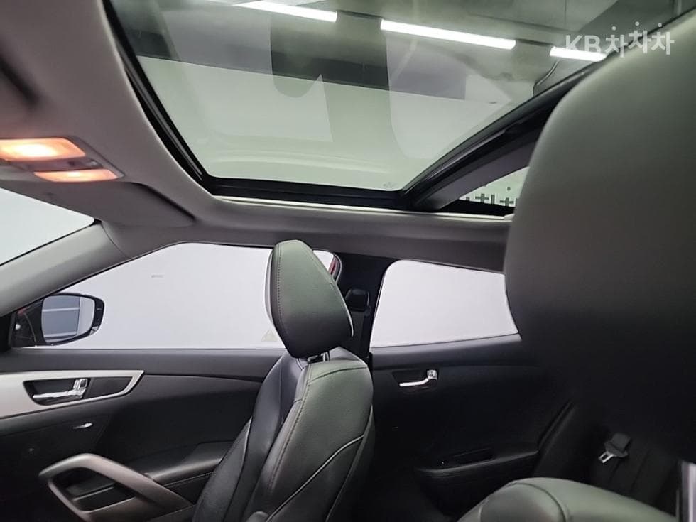 Хюндай ВелесторExtreme - 13